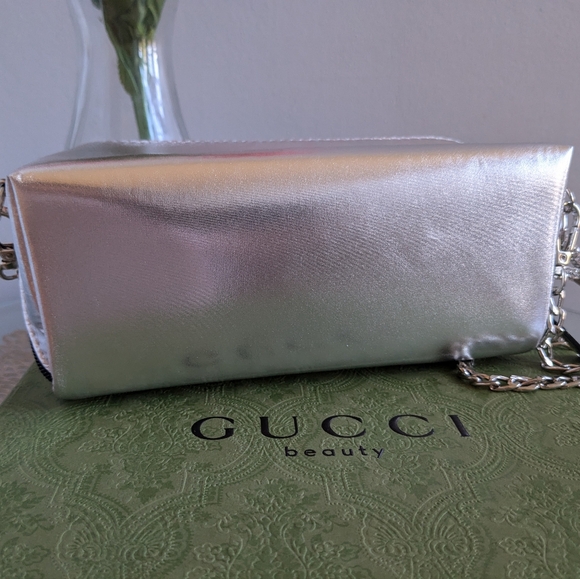 Gucci - Picture 4 of 11